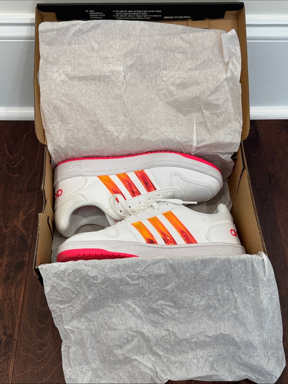 Adidas Hoops 2.0 K Court Sneakers Casual Style Limited Edition Shoes, Youth 5.5 - Picture 2 of 8